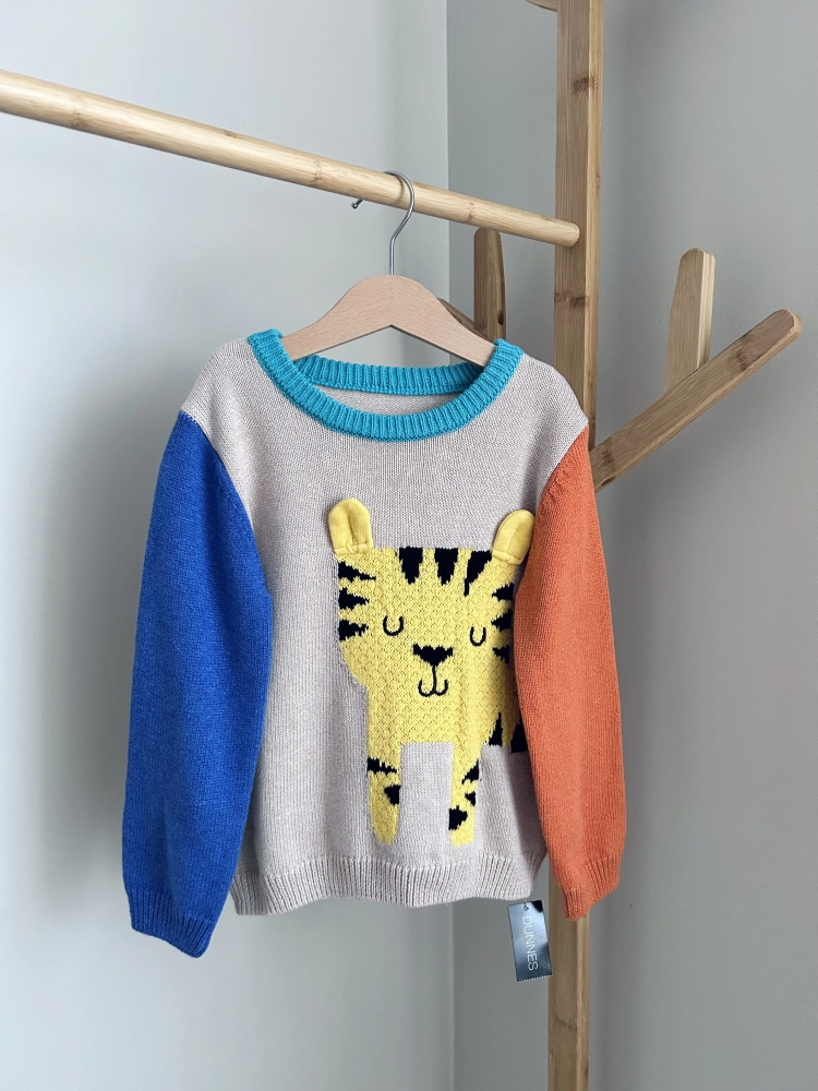 Sweter 104 cm Dunnes